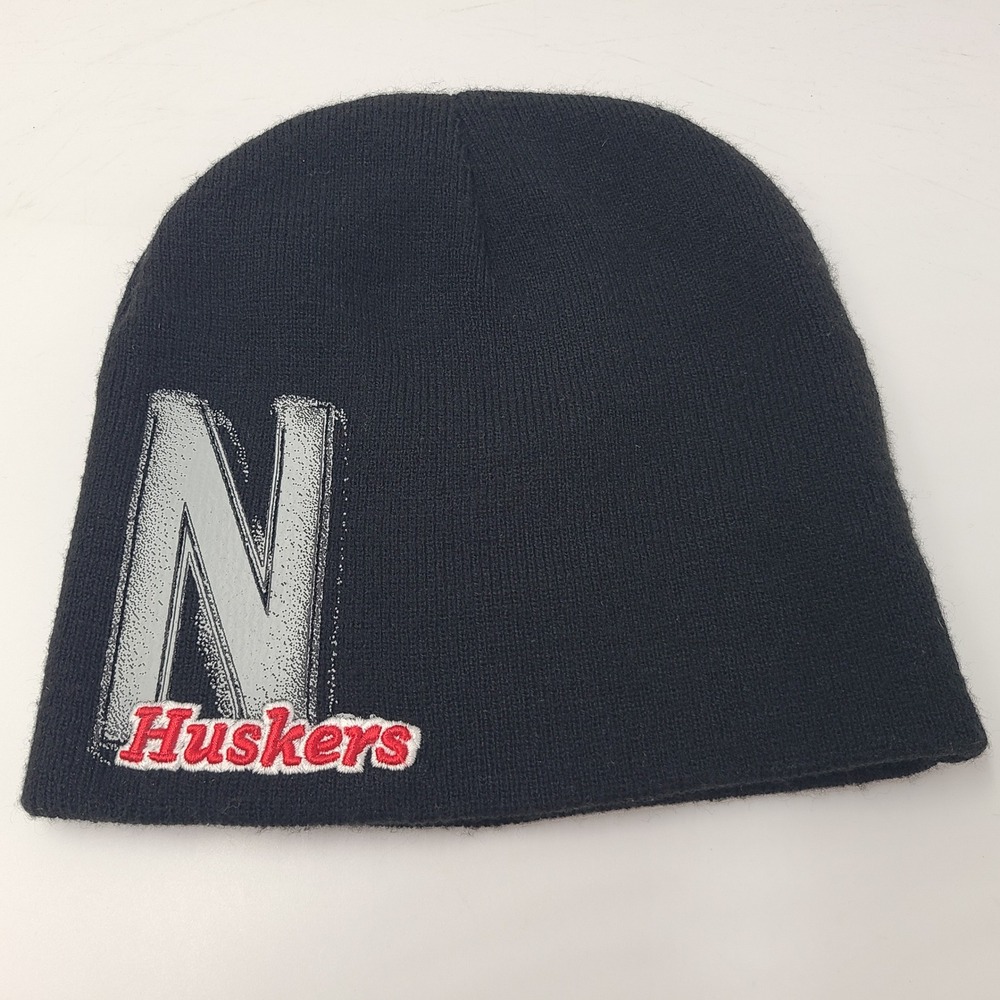 Nebraska Cornhuskers Hat Beanie Top of the World Black Red NCAA Stocking Cap Men